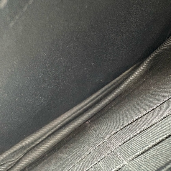 SOLD - CHANEL Wallet on Chain – Black Calfskin, Series 21 (Color Changed) - Picture 10 of 16